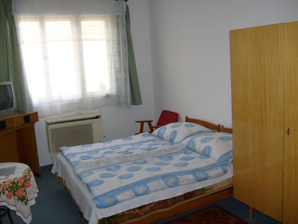 Toth Maganszallas Hajduszoboszlo Apartment Phòng bức ảnh