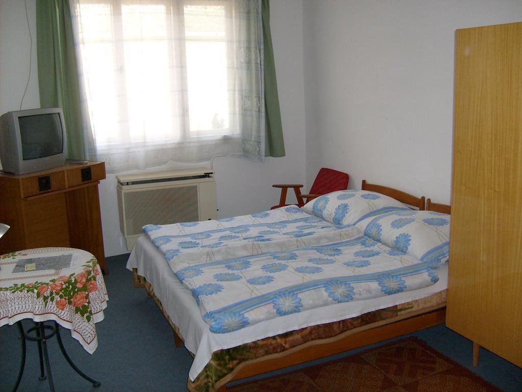 Toth Maganszallas Hajduszoboszlo Apartment Ngoại thất bức ảnh